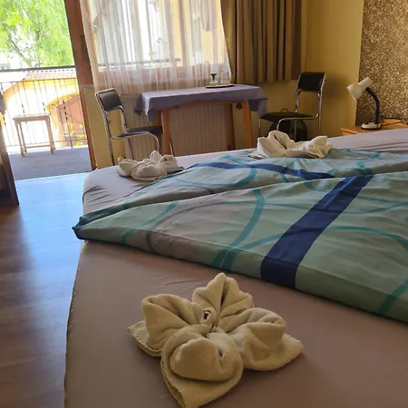 Zum Feti Und Restaurant Bed & Breakfast *