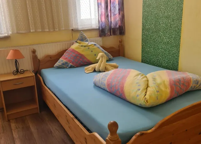 Zum Feti Und Restaurant 3*